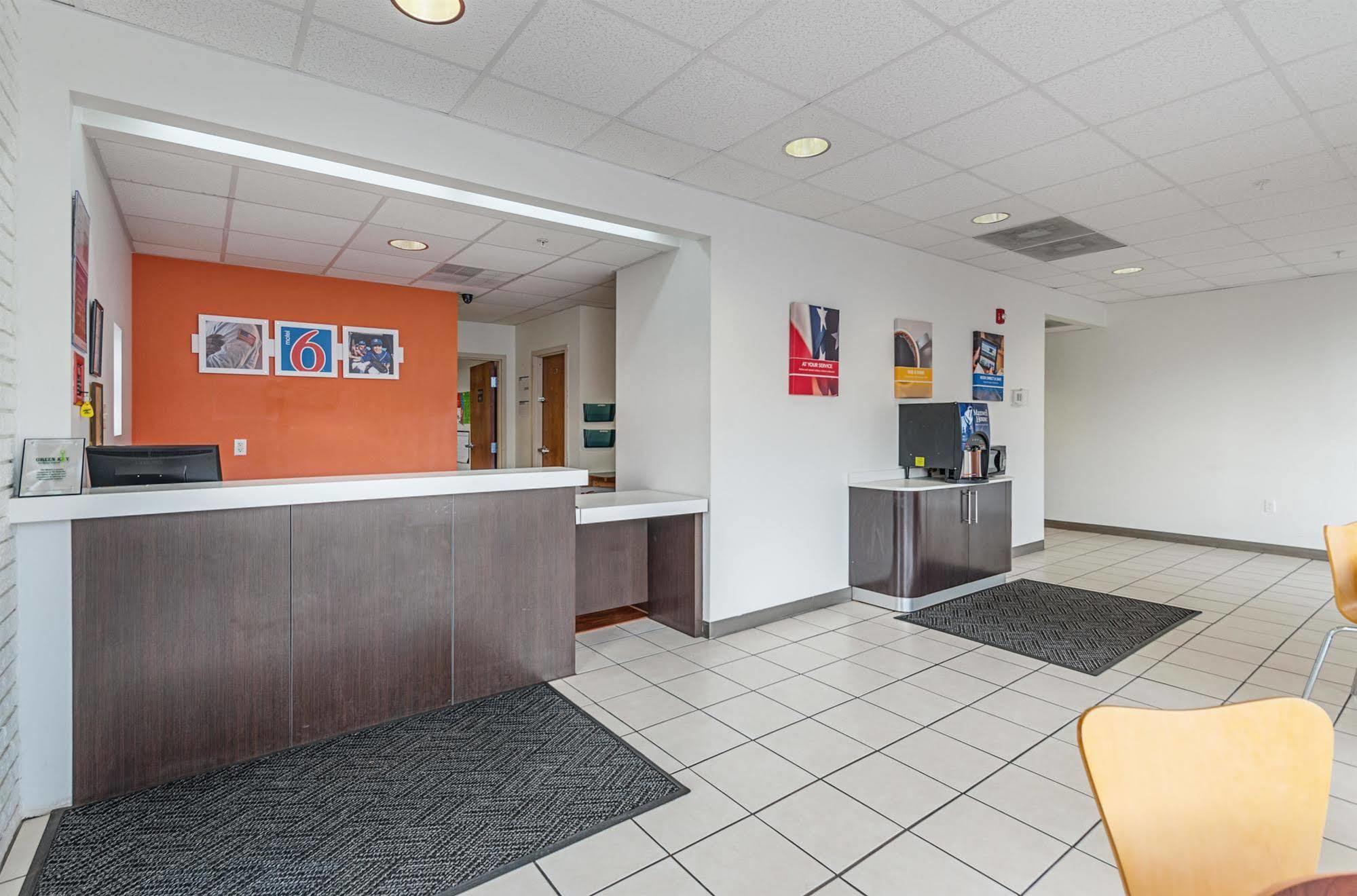 Motel6 Winchester, Va Екстериор снимка